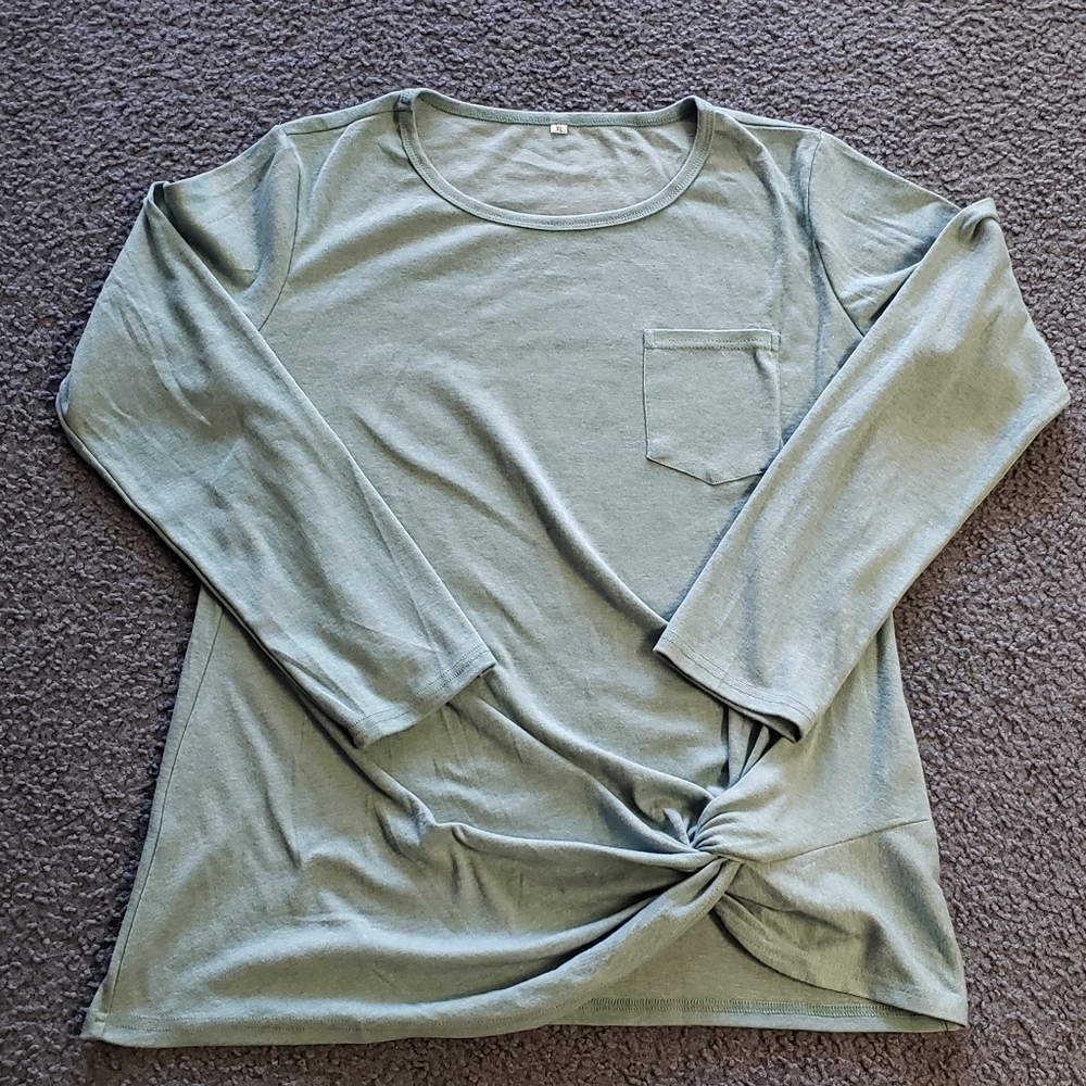 Womens twist knot top pocket long sleeve XL